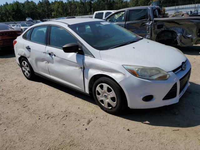 1FADP3E21EL260900 - 2014 FORD FOCUS S WHITE photo 4