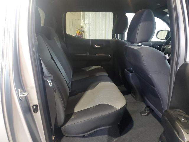 3TMCZ5AN2NM463871 - 2022 TOYOTA TACOMA DOUBLE CAB Gümüş foto 10