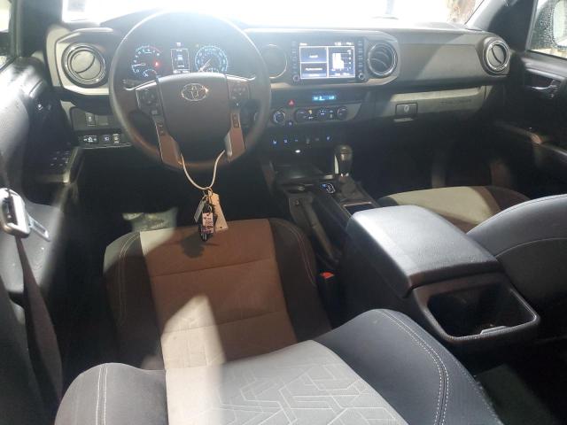 3TMCZ5AN2NM463871 - 2022 TOYOTA TACOMA DOUBLE CAB Gümüş foto 8