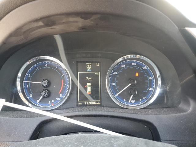 2T1BURHE6JC968225 - 2018 TOYOTA COROLLA L 银色 照片 9