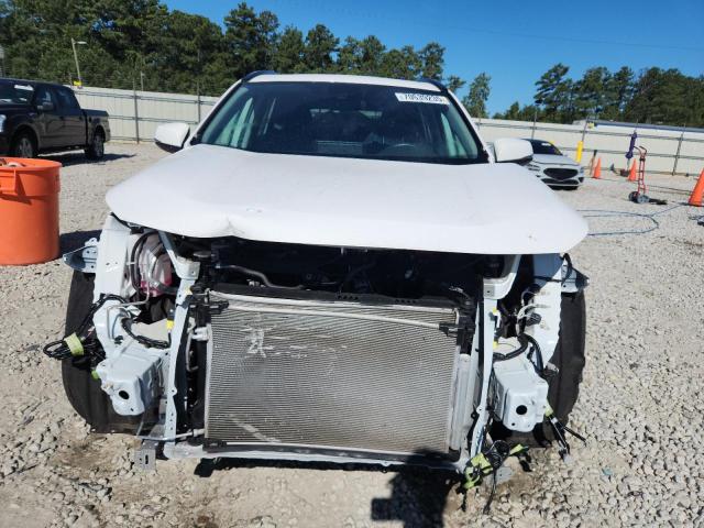 2T3W1RFV2RC298463 - 2024 TOYOTA RAV4 XLE WHITE photo 5