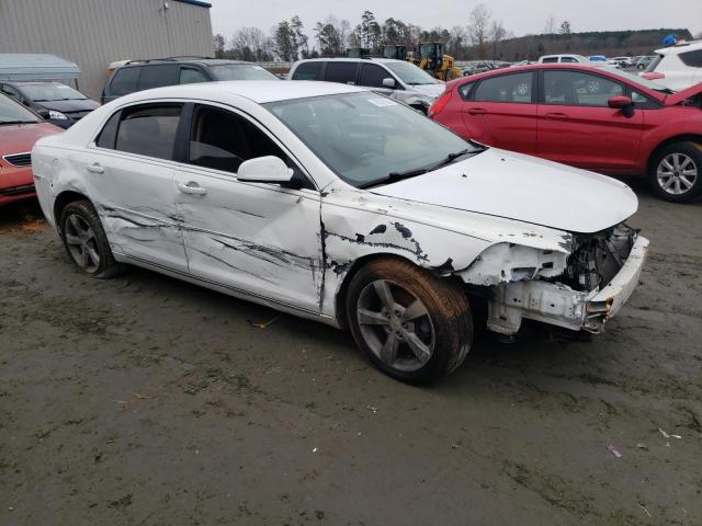 1G1ZC5E17BF209127 - 2011 CHEVROLET MALIBU 1LT WHITE photo 4