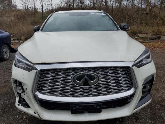 3PCAJ5J37NF103982 - 2022 INFINITI QX55 LUXE WHITE photo 5