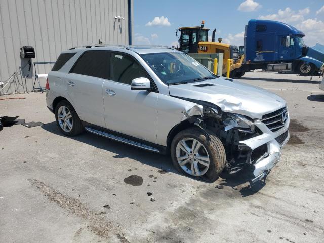 4JGDA5HB9EA383709 - 2014 MERCEDES-BENZ ML 350 4MATIC SILVER photo 4