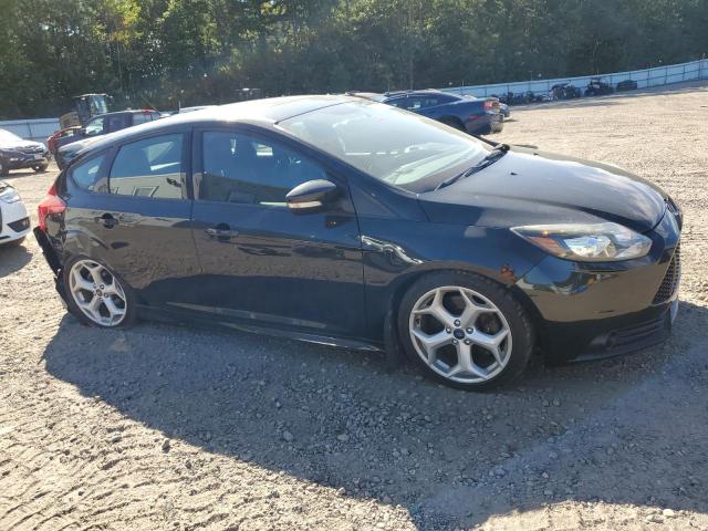 1FADP3L93EL338318 - 2014 FORD FOCUS ST BLACK photo 4