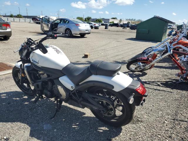 JKAENEA15FDA02076 - 2015 KAWASAKI EN650 A 白色 照片 3