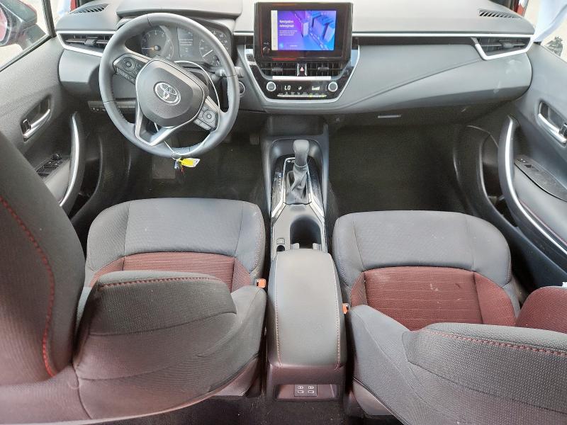 5YFS4MCE7RP191267 - 2024 TOYOTA COROLLA SE 勃艮第红 照片 8