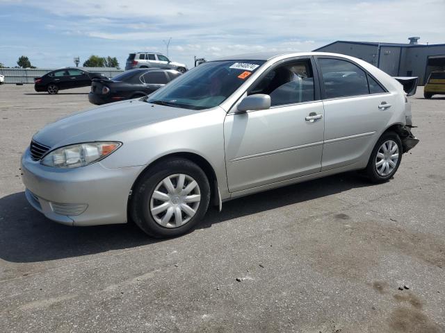 2005 TOYOTA CAMRY LE, 