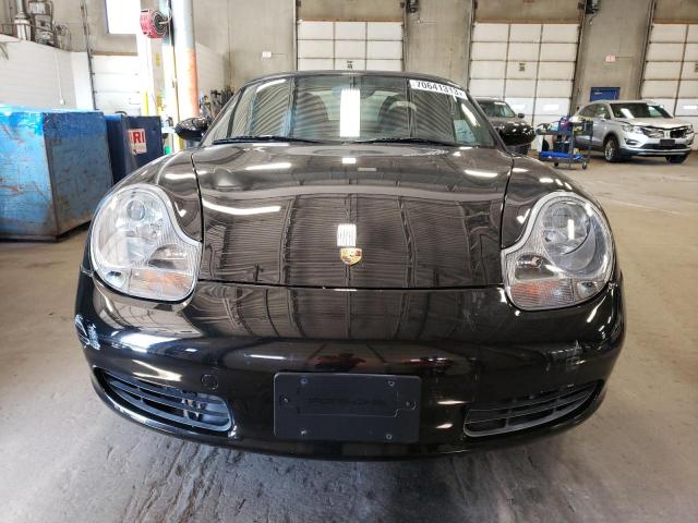 WP0CA298XYU627906 - 2000 PORSCHE BOXSTER BLACK photo 5