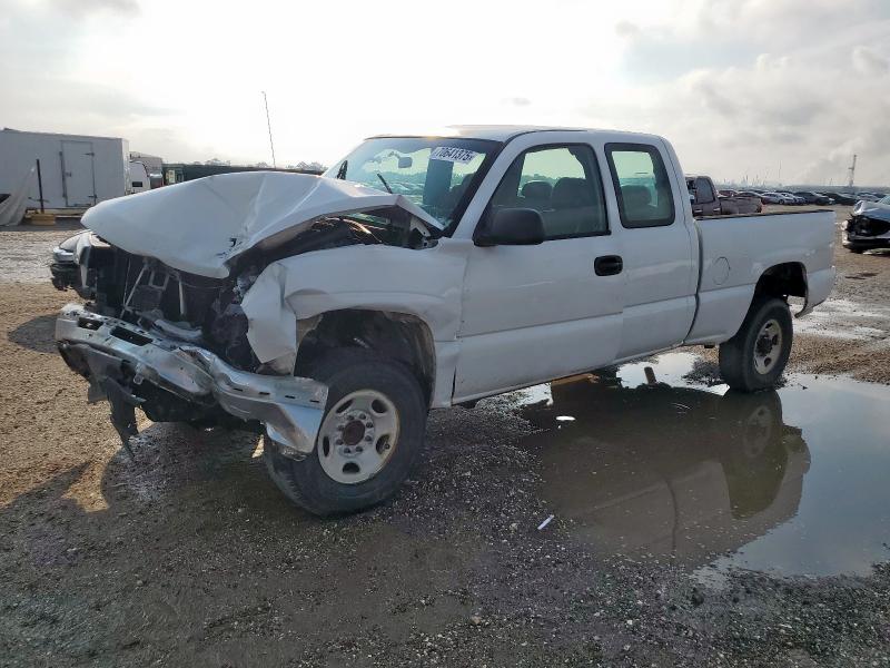2006 CHEVROLET SILVERADO C2500 HEAVY DUTY, 