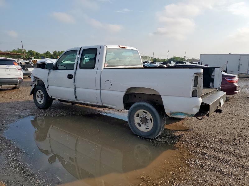 1GCHC29UX6E192177 - 2006 CHEVROLET SILVERADO C2500 HEAVY DUTY WHITE photo 2