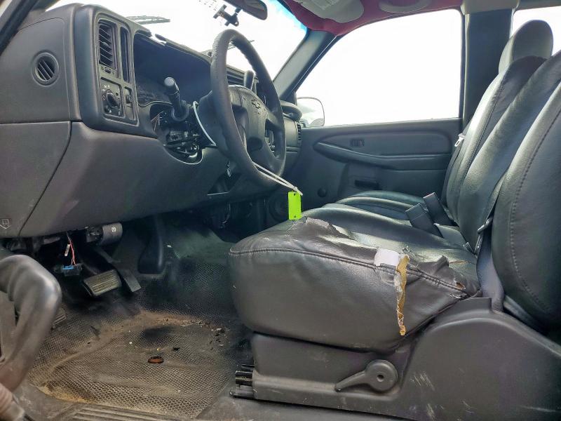 1GCHC29UX6E192177 - 2006 CHEVROLET SILVERADO C2500 HEAVY DUTY WHITE photo 7