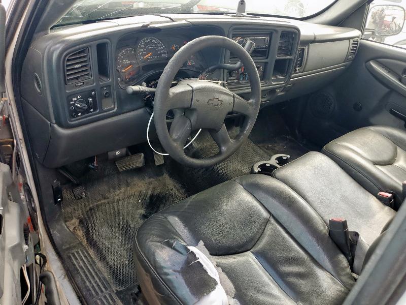 1GCHC29UX6E192177 - 2006 CHEVROLET SILVERADO C2500 HEAVY DUTY WHITE photo 8