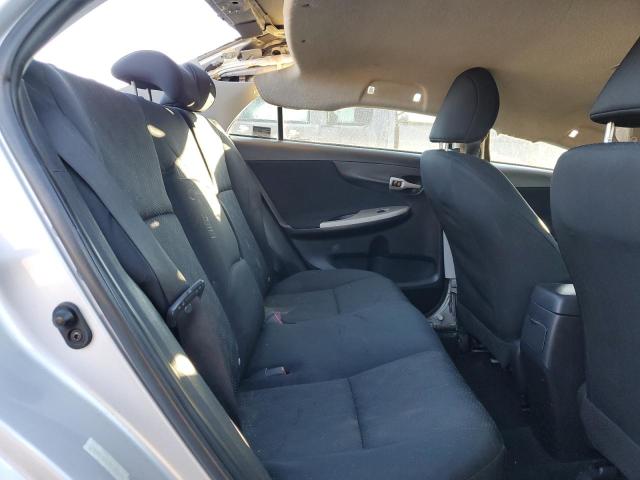 1NXBU4EE7AZ241018 - 2010 TOYOTA COROLLA BASE SILVER photo 10