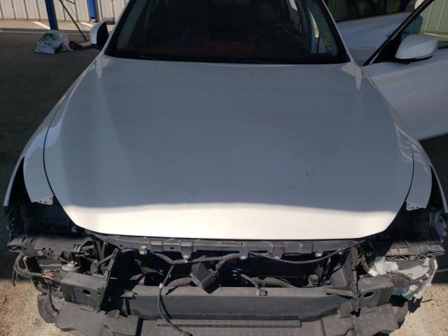 JN1EV7AR5JM440113 - 2018 INFINITI Q50 LUXE 白色 照片 11