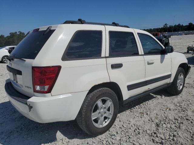 1J4GS48K65C610118 - 2005 JEEP GRAND CHER LAREDO თეთრი ფოტო 3