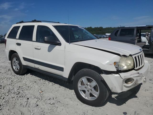 1J4GS48K65C610118 - 2005 JEEP GRAND CHER LAREDO თეთრი ფოტო 4