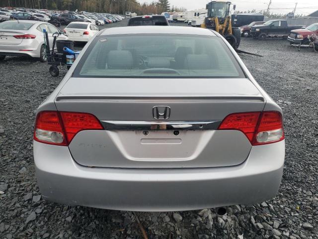 2HGFA1F29AH025726 - 2010 HONDA CIVIC DX SILVER photo 6