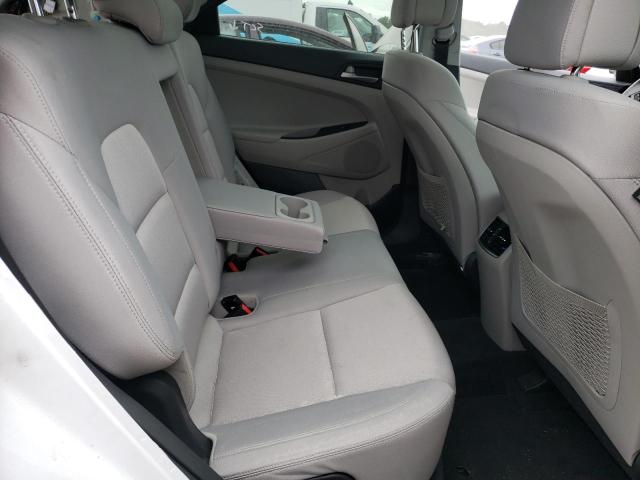 KM8J33A2XJU786408 - 2018 HYUNDAI TUCSON VAL WHITE photo 10