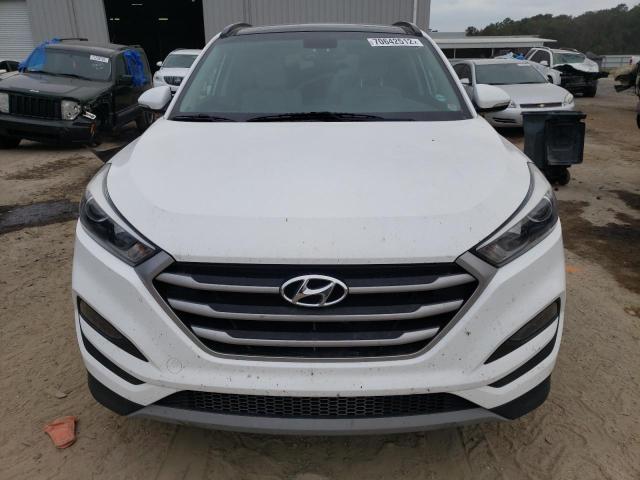 KM8J33A2XJU786408 - 2018 HYUNDAI TUCSON VAL WHITE photo 5