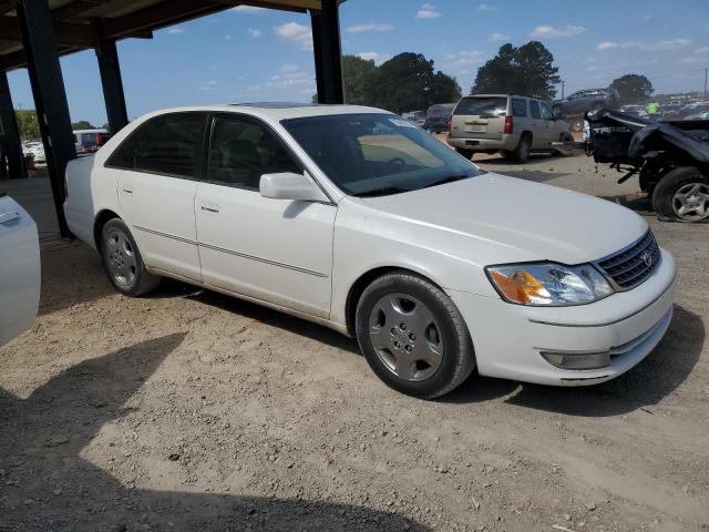 4T1BF28B03U270623 - 2003 TOYOTA AVALON XL WHITE photo 4