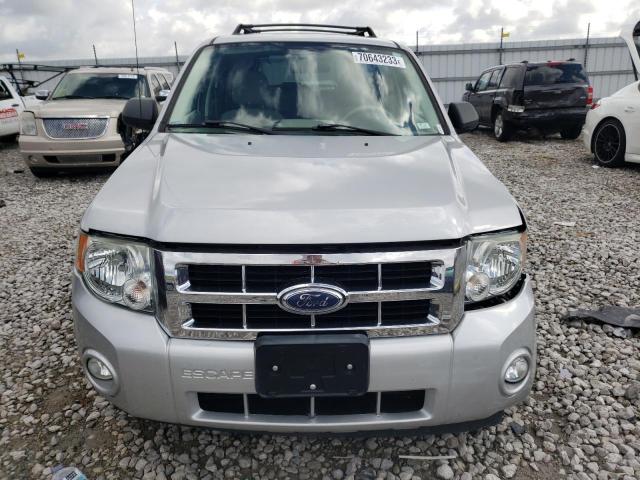 1FMCU93178KA17237 - 2008 FORD ESCAPE XLT SILVER photo 5