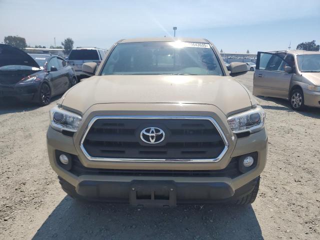 5TFRZ5CN0HX045945 - 2017 TOYOTA TACOMA ACCESS CAB Marrón foto 5