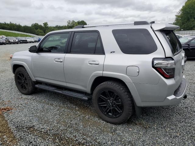 JTENU5JR9N5998708 - 2022 TOYOTA 4RUNNER SR5/SR5 PREMIUM 银色 照片 2