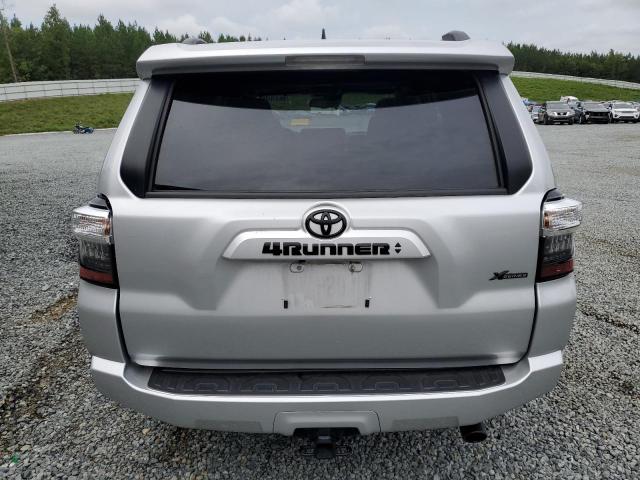 JTENU5JR9N5998708 - 2022 TOYOTA 4RUNNER SR5/SR5 PREMIUM 银色 照片 6