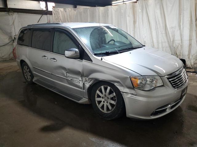 2A4RR8DGXBR783480 - 2011 CHRYSLER TOWN & COU TOURING L SILVER photo 4