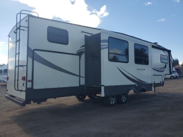 4YDF32F24J1533631 - 2018 KEYSTONE SPRINTER TWO TONE photo 4