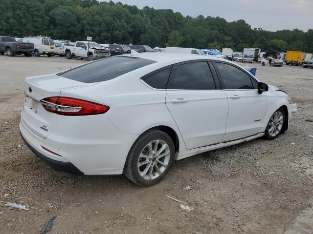 3FA6P0LU8KR242001 - 2019 FORD FUSION SE თეთრი ფოტო 3