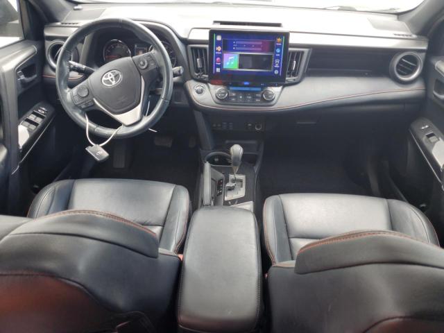 2T3JFREV2GW431005 - 2016 TOYOTA RAV4 SE 灰色 照片 8