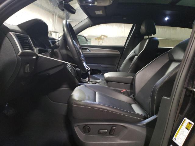 1V26C2CAXLC203545 - 2020 VOLKSWAGEN ATLAS CROS SE Черный фото 7