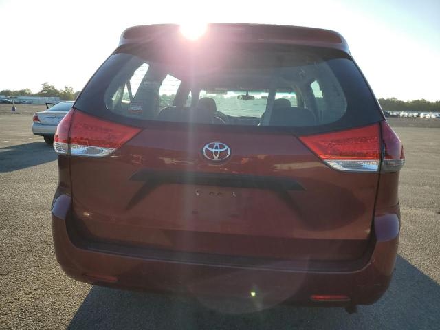 5TDZK3DC1DS384378 - 2013 TOYOTA SIENNA RED photo 6