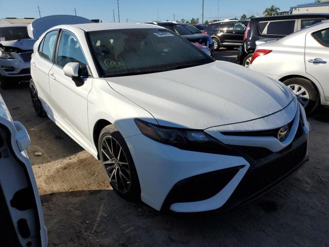 4T1G11AK0PU737019 - 2023 TOYOTA CAMRY SE NIGHT SHADE WHITE photo 4