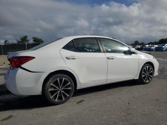 5YFBURHEXKP939621 - 2019 TOYOTA COROLLA L 白色 照片 4