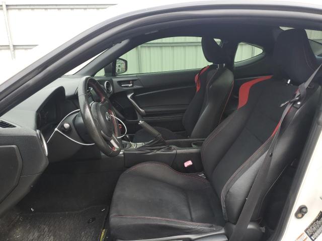 JF1ZNAA18D1706760 - 2013 TOYOTA SCION FR-S 白色 照片 7