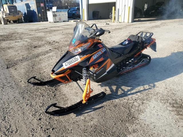4UF13SNW3DT123924 - 2013 ARCTIC CAT SNOWMOBILE ORANGE photo 3