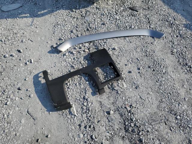 2FMPK3G93JBB12852 - 2018 FORD EDGE SE Күміс фото 13