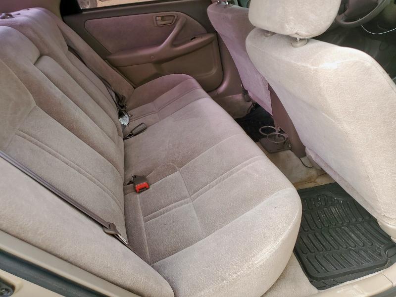 4T1BG22K5VU081927 - 1997 TOYOTA CAMRY CE GOLD photo 10
