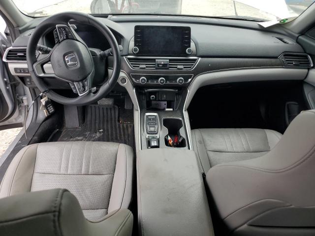 1HGCV2F9XKA012588 - 2019 HONDA ACCORD TOURING Серебристый фото 8