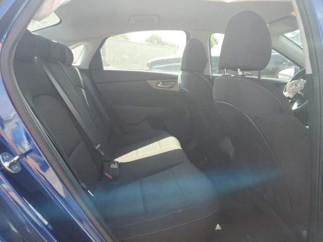 3KPF24AD7KE121826 - 2019 KIA FORTE FE BLUE photo 10