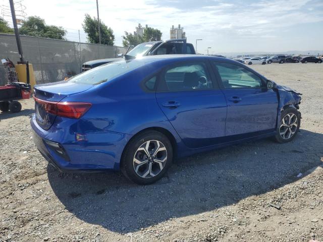 3KPF24AD7KE121826 - 2019 KIA FORTE FE BLUE photo 3