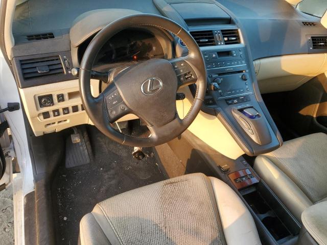 JTHBB1BA7A2001939 - 2010 LEXUS HS 250H WHITE photo 8