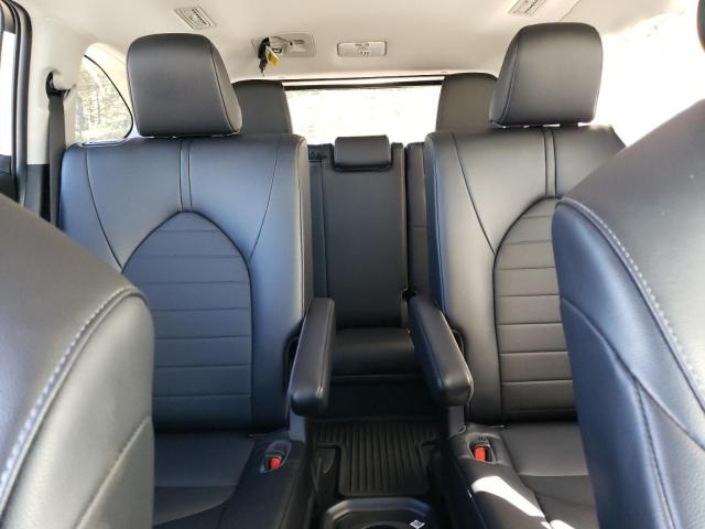 5TDGZRBH2NS248248 - 2022 TOYOTA HIGHLANDER XLE WHITE photo 10