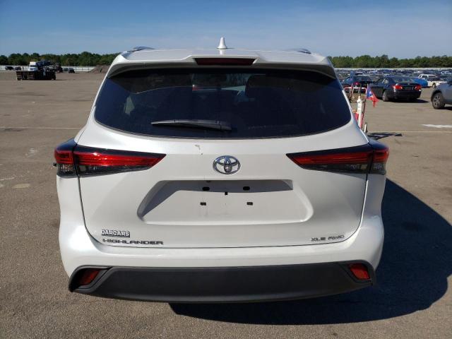 5TDGZRBH2NS248248 - 2022 TOYOTA HIGHLANDER XLE WHITE photo 6