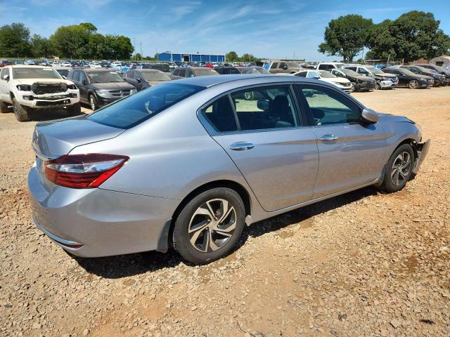 1HGCR2F31GA175086 - 2016 HONDA ACCORD LX SILVER photo 3
