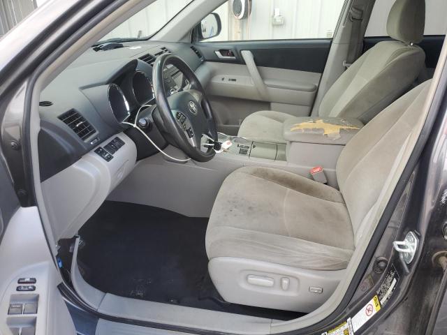 5TDZK3EH2CS065810 - 2012 TOYOTA HIGHLANDER BASE رمادي صورة 7