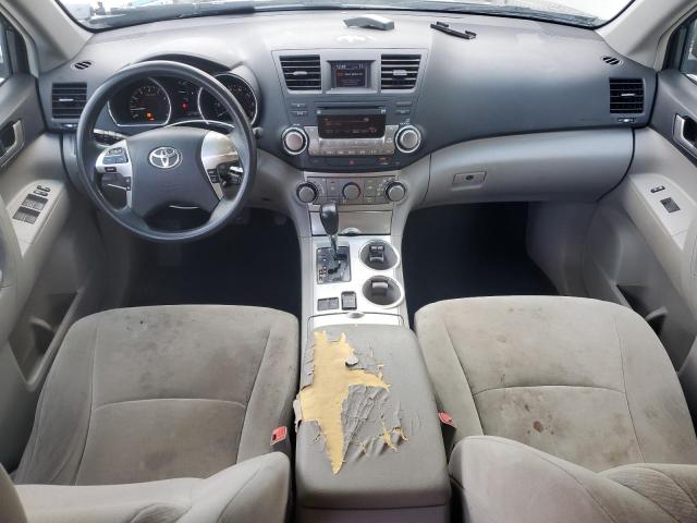 5TDZK3EH2CS065810 - 2012 TOYOTA HIGHLANDER BASE رمادي صورة 8